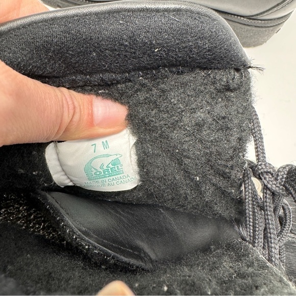Sorel Black Fur Lace Up Boots - Picture 8 of 9
